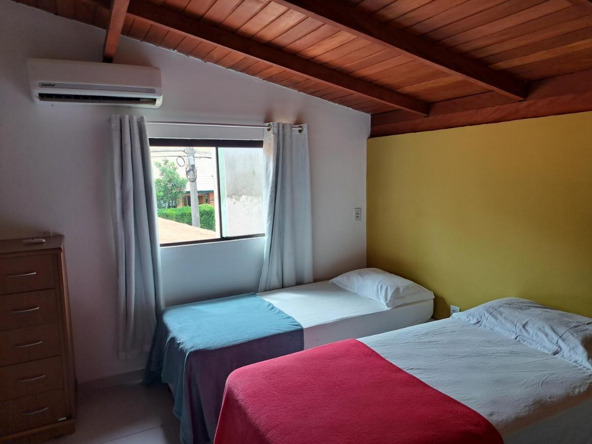 Casa 2 Quartos Бомбиньяс Экстерьер фото